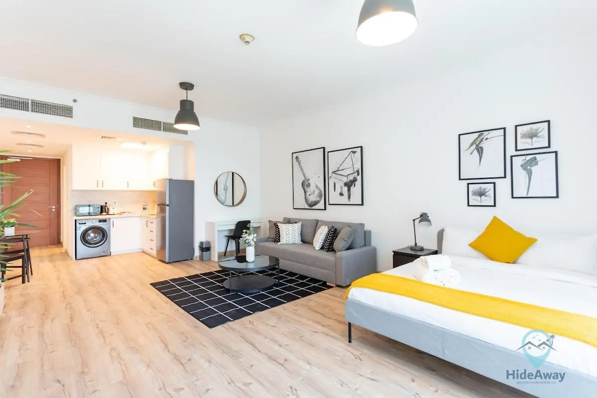 Stunning Studio Jlt L Near Metro Dubai Apartment