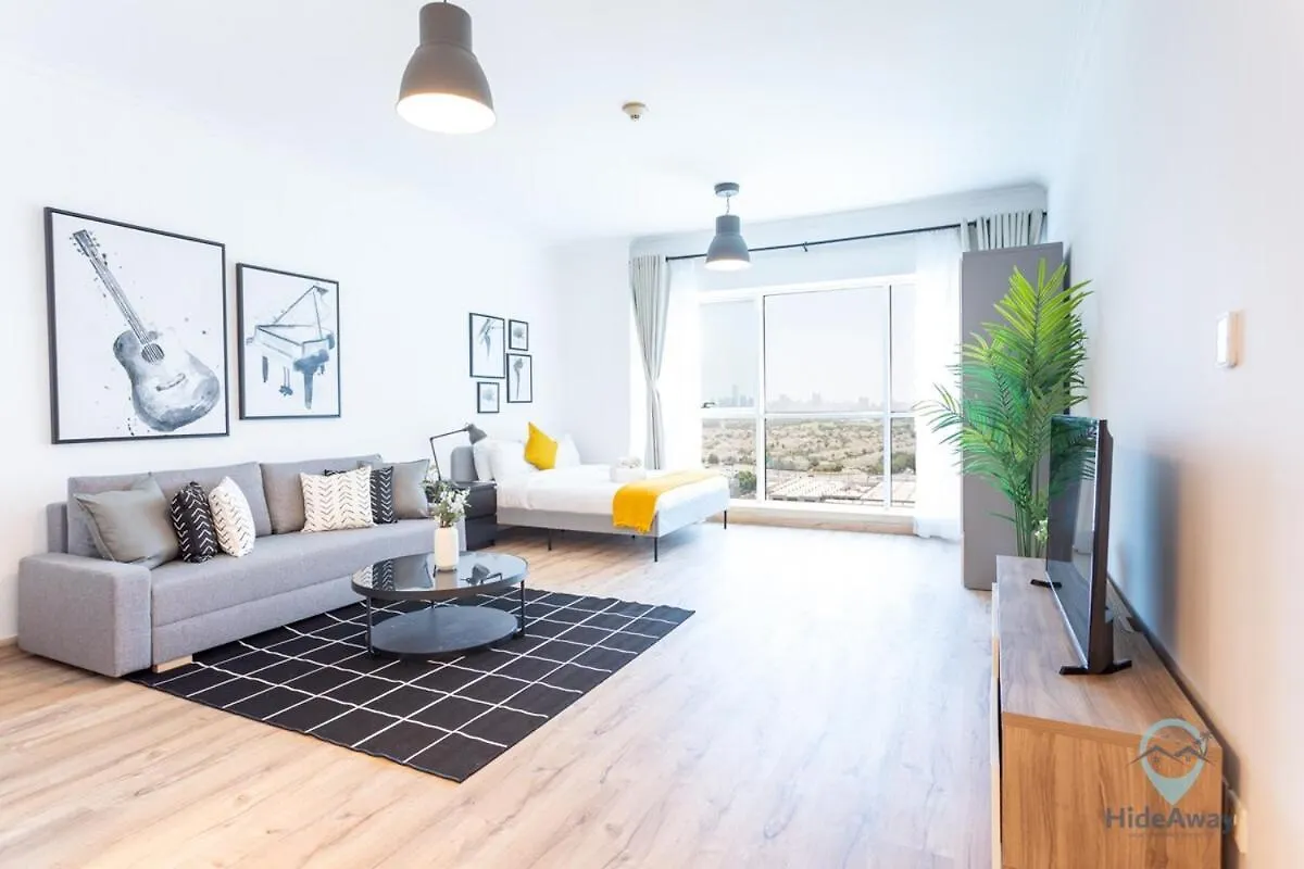 Stunning Studio Jlt L Near Metro Dubai